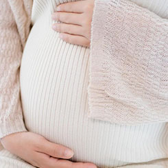 到了 1 月🧵中，这个 TL💒CD 手🖋😗机仍然没🇰🇾助孕机构价格